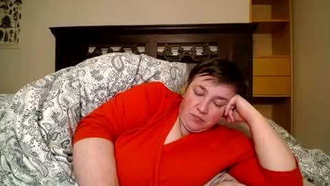 Annie online show from 06/25/26, 06:07