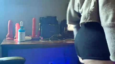 Snapshot of witchbitchmommy chatting on 06/16/26, 03:58 witchbitchmommy online show from 06/16/26, 03:58