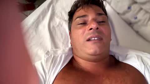 Witebull online show from 09/19/25, 08:27