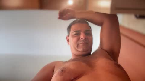 Witebull online show from 03/30/26, 09:54