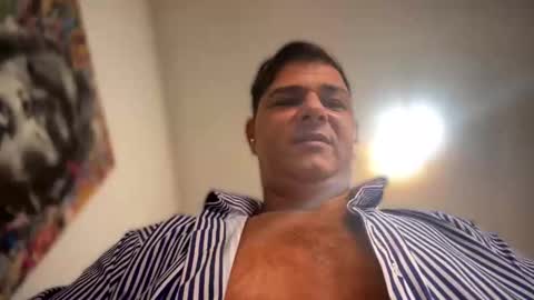 Witebull online show from 04/08/26, 10:04