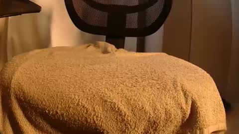 Snapshot of withbothhandsplease chatting on 01/07/26, 11:34 Mater online show from 01/07/26, 11:34