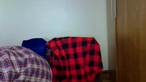 Snapshot of wizzia_khalifa chatting on 01/06/25, 02:36 girlie o online show from 01/06/25, 02:36