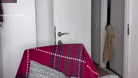 Snapshot of wlademarbergs chatting on 02/07/25, 05:07 Wlademar online show from 02/07/25, 05:07