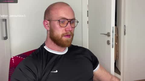 Snapshot of wlademarbergs chatting on 02/27/25, 05:45 Wlademar online show from 02/27/25, 05:45