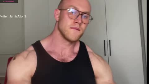 Snapshot of wlademarbergs chatting on 04/15/26, 06:37 Wlademar online show from 04/15/26, 06:37