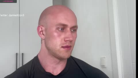 Snapshot of wlademarbergs chatting on 05/16/26, 06:32 Wlademar online show from 05/16/26, 06:32