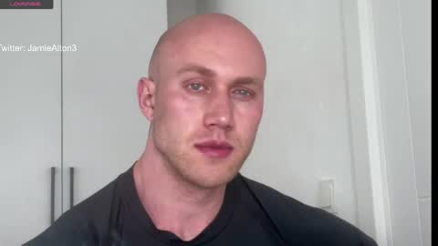 Snapshot of wlademarbergs chatting on 05/16/26, 06:54 Wlademar online show from 05/16/26, 06:54