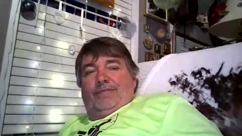 wldlife online show from 04/12/26, 12:15