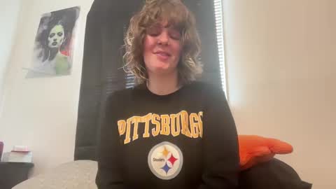 Snapshot of wldntulik2no chatting on 03/01/25, 04:44 Moth online show from 03/01/25, 04:44