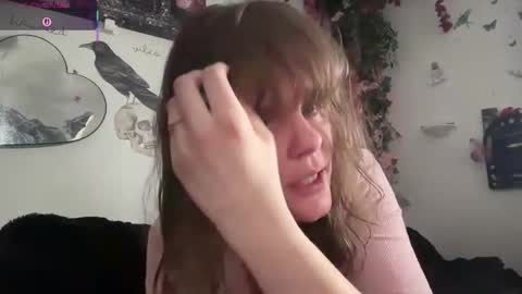 Snapshot of wldntulik2no chatting on 03/20/26, 03:06 Moth online show from 03/20/26, 03:06