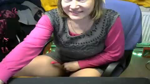 Snapshot of wleslymosw chatting on 12/18/24, 07:41 wleslymosw online show from 12/18/24, 07:41