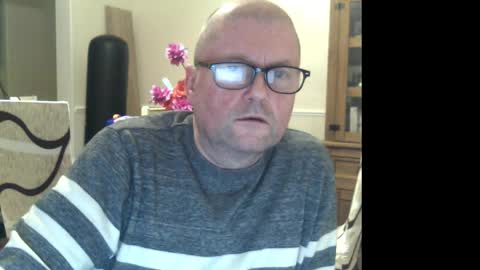 Snapshot of wobble444 chatting on 02/17/25, 11:53 wobble444 online show from 02/17/25, 11:53