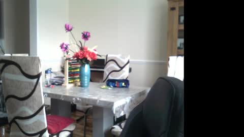 Snapshot of wobble444 chatting on 03/05/25, 09:16 wobble444 online show from 03/05/25, 09:16