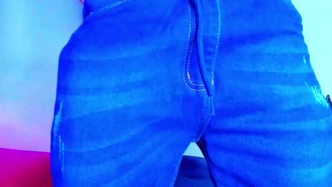  W O L F  online show from 02/17/26, 11:18