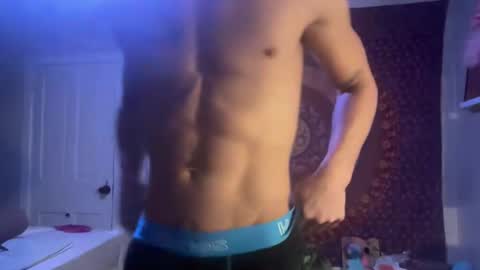 Snapshot of wolfblazer5 chatting on 01/22/25, 11:01 Wolfblazer online show from 01/22/25, 11:01