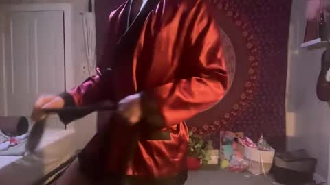 Snapshot of wolfblazer5 chatting on 01/29/25, 11:30 Wolfblazer online show from 01/29/25, 11:30