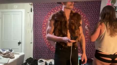 Snapshot of wolfblazer5 chatting on 01/30/25, 11:34 Wolfblazer online show from 01/30/25, 11:34