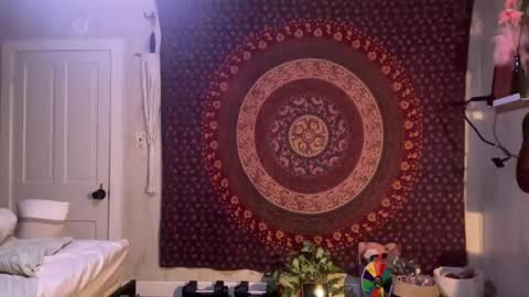 Snapshot of wolfblazer5 chatting on 02/09/25, 10:09 Wolfblazer online show from 02/09/25, 10:09