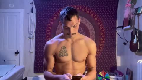 Snapshot of wolfblazer5 chatting on 02/18/25, 11:00 Wolfblazer online show from 02/18/25, 11:00