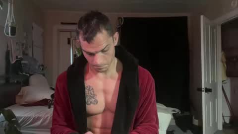 Snapshot of wolfblazer5 chatting on 03/03/25, 11:33 Wolfblazer online show from 03/03/25, 11:33