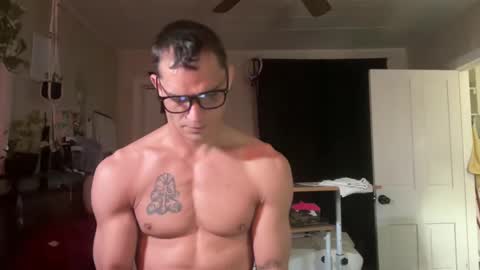 Snapshot of wolfblazer5 chatting on 03/10/25, 10:48 Wolfblazer online show from 03/10/25, 10:48