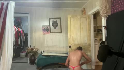 Snapshot of wolfblazer5 chatting on 09/22/25, 11:18 Wolfblazer online show from 09/22/25, 11:18