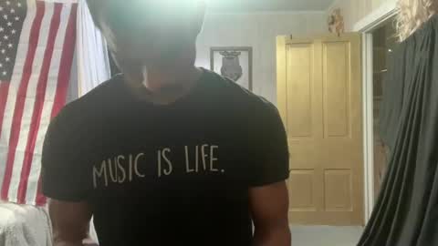 Snapshot of wolfblazer5 chatting on 10/02/25, 11:17 Wolfblazer online show from 10/02/25, 11:17