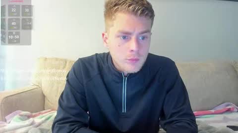 Snapshot of wolfiell chatting on 02/02/25, 05:37 Wolfienov online show from 02/02/25, 05:37