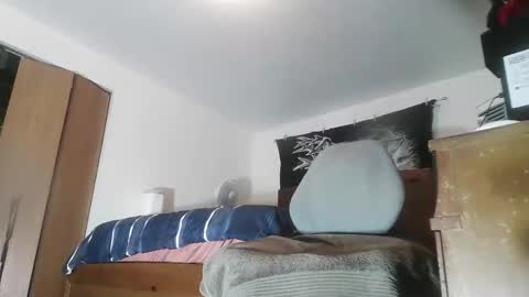 Snapshot of wolfman79 chatting on 05/07/26, 11:15 wolfman79 online show from 05/07/26, 11:15