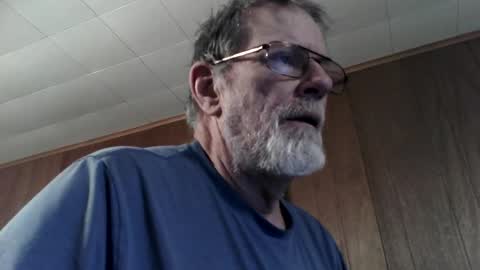 wolfreapsurass online show from 02/08/25, 06:22