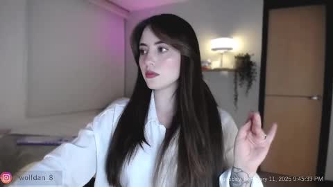 Snapshot of wolfsfoster chatting on 02/12/25, 02:45 online show from 02/12/25, 02:45