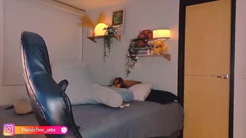 Snapshot of wolfsfoster chatting on 06/12/26, 03:16 online show from 06/12/26, 03:16