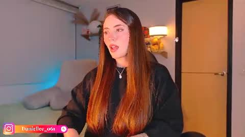 Snapshot of wolfsfoster chatting on 07/18/26, 04:27 online show from 07/18/26, 04:27