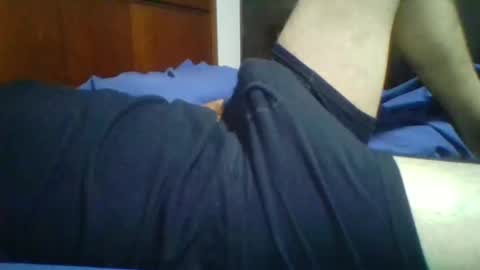 Snapshot of wolfylatinoplayfull chatting on 03/21/26, 01:37 wolfylatinoplayfull online show from 03/21/26, 01:37