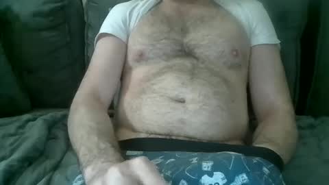 Snapshot of wolverine82c chatting on 03/10/25, 11:06 wolverine82c online show from 03/10/25, 11:06