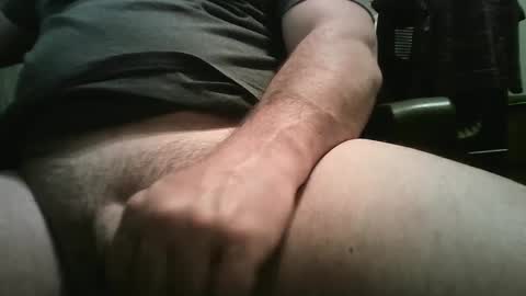 Snapshot of womenlovememan chatting on 12/03/24, 06:59 Ryan online show from 12/03/24, 06:59