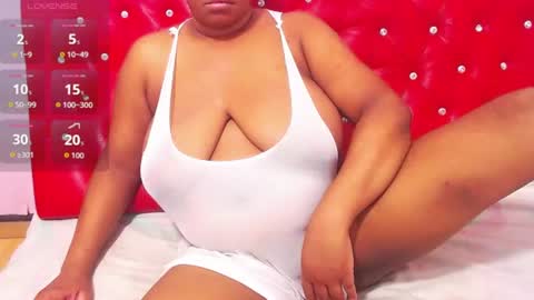 Snapshot of wonderfuldiana chatting on 07/05/26, 06:15 online show from 07/05/26, 06:15