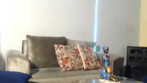 Snapshot of wonderfullight chatting on 12/06/24, 06:48 SHENIEL RODRIGUEZ online show from 12/06/24, 06:48