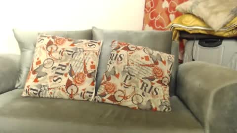 Snapshot of wonderfullight chatting on 12/26/24, 07:24 SHENIEL RODRIGUEZ online show from 12/26/24, 07:24