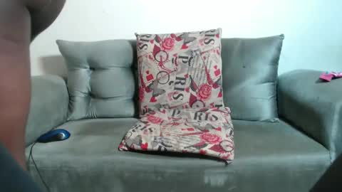 Snapshot of wonderfullight chatting on 02/06/25, 08:50 SHENIEL RODRIGUEZ online show from 02/06/25, 08:50