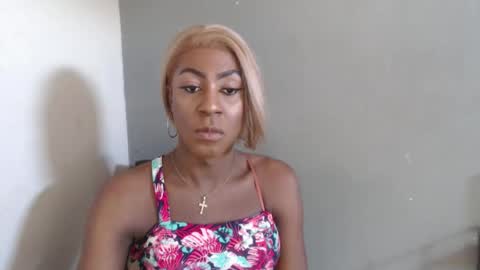 Snapshot of wonderfullight chatting on 03/15/26, 09:32 SHENIEL RODRIGUEZ online show from 03/15/26, 09:32