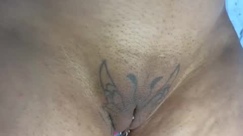 Snapshot of wondergirl_68 chatting on 03/19/26, 08:18 Wondergirl online show from 03/19/26, 08:18