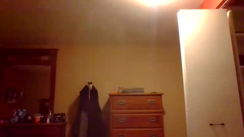 woodeee77 online show from 12/26/24, 01:18