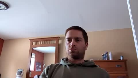 woodeee77 online show from 02/10/25, 06:35