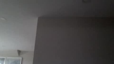 Snapshot of woodeee77 chatting on 04/19/26, 08:00 woodeee77 online show from 04/19/26, 08:00