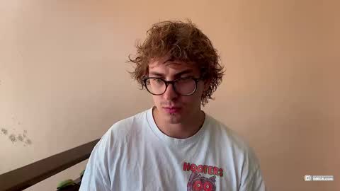 Snapshot of woods_jerk chatting on 12/21/25, 03:02 Mitya online show from 12/21/25, 03:02