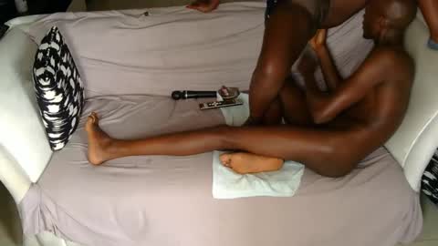 Snapshot of woody_n_buzz chatting on 12/20/24, 09:11 Woody and Buzz online show from 12/20/24, 09:11