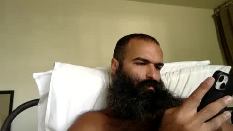 woof_wolf37 online show from 09/15/25, 04:07