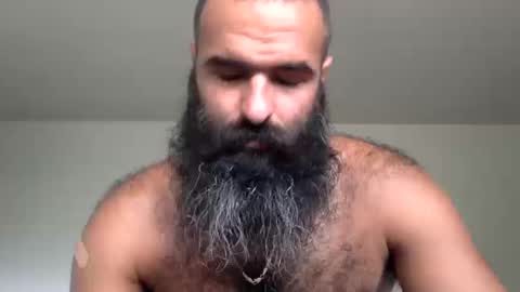 woof_wolf37 online show from 10/13/25, 06:08